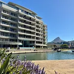 Waterfront Canal Luxury Apartment